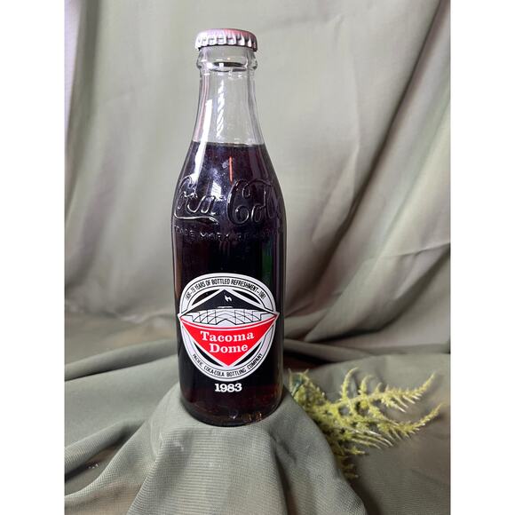 Coca-Cola - 1983 Tacoma Dome 75th Anniversary - 10 Oz Unopened Bottle - Pacific - Picture 1 of 4